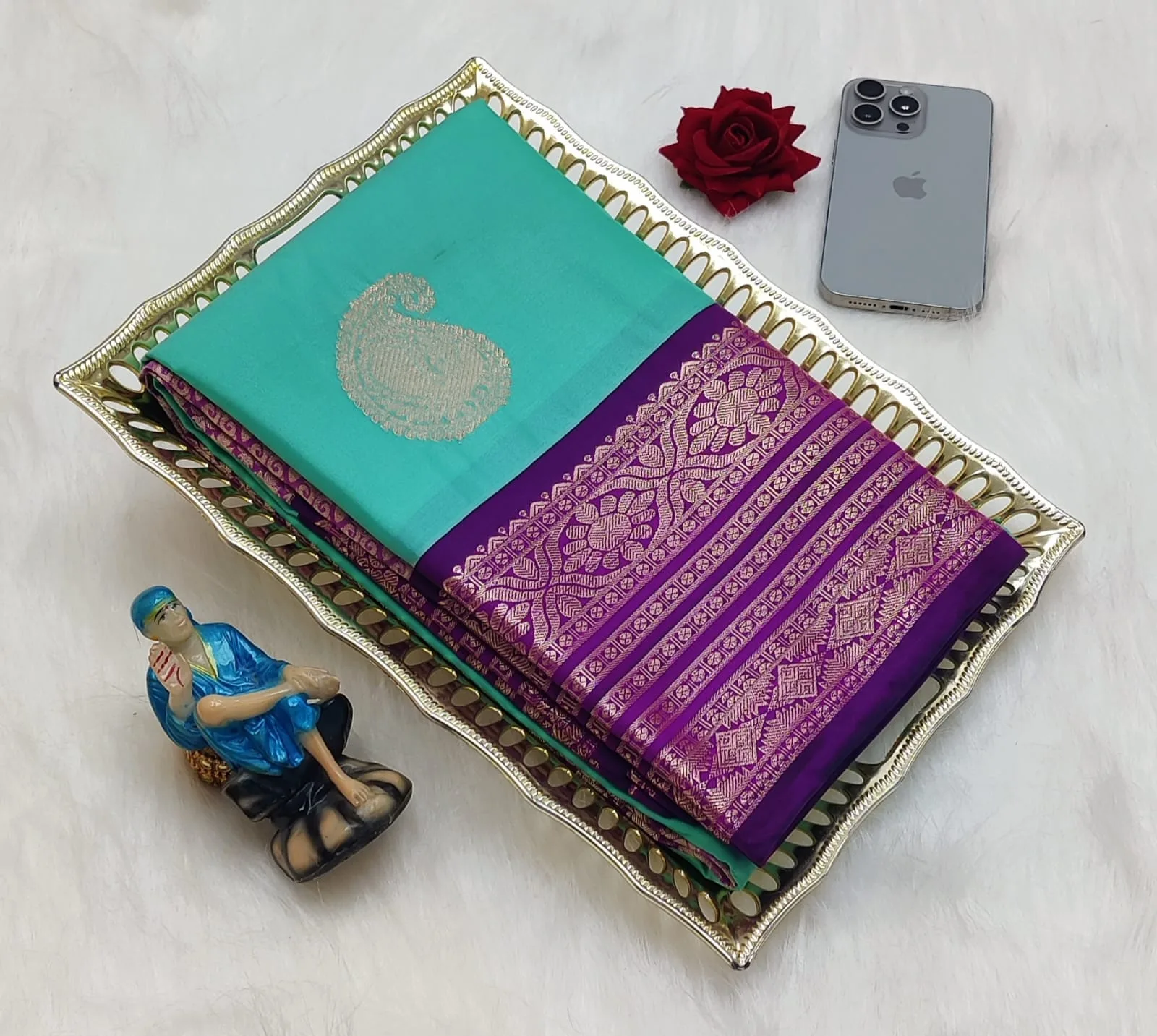Paisley Motif with Contrast Temple Border Korvai Soft Silk Saree